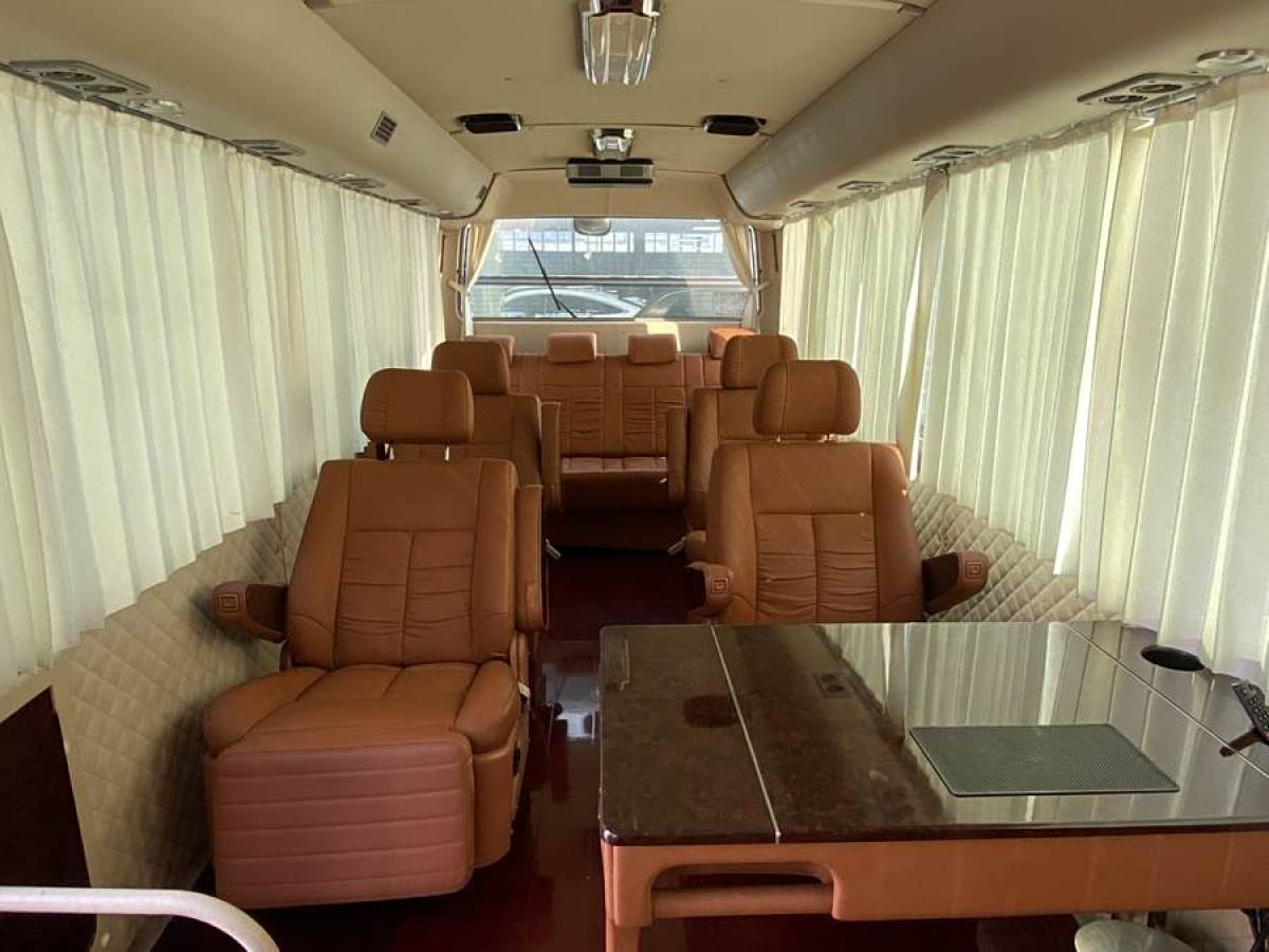 日产 碧莲 2011 汽车图片 #7