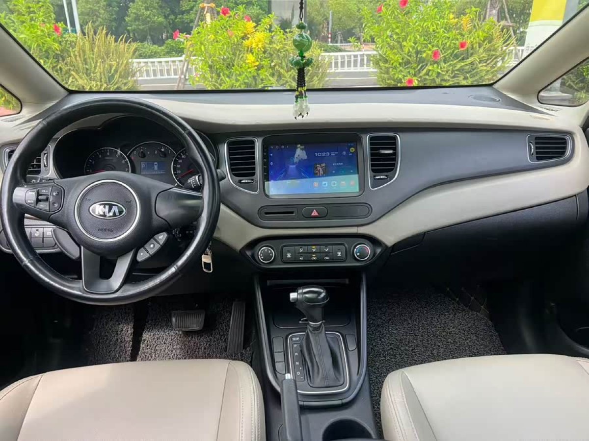 Kia Carens 2014 immagine di auto #7