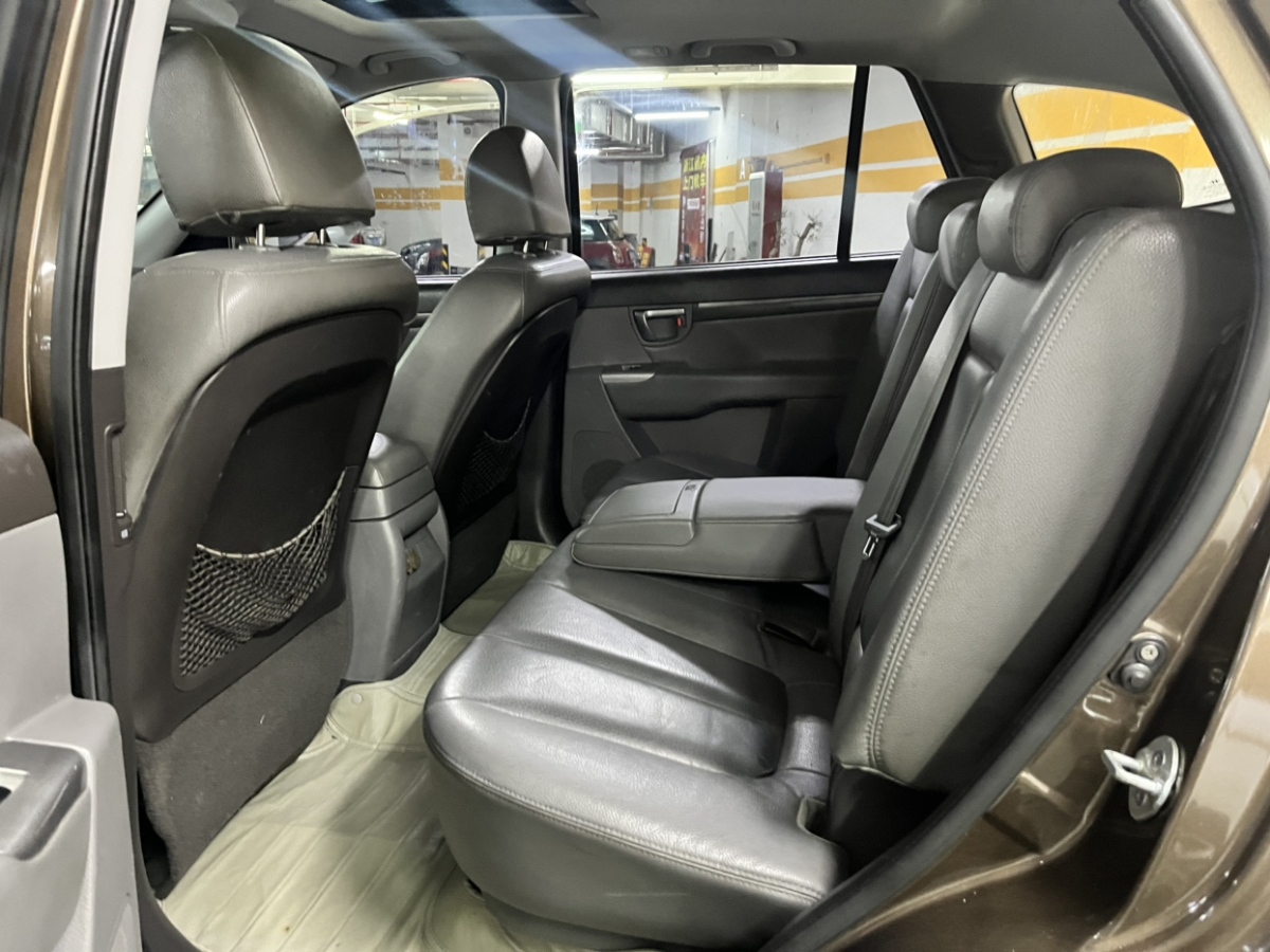 Hyundai Santa Fe Classic 2010 #7 Hyundai Santa Fe Classic 2010 car image #7