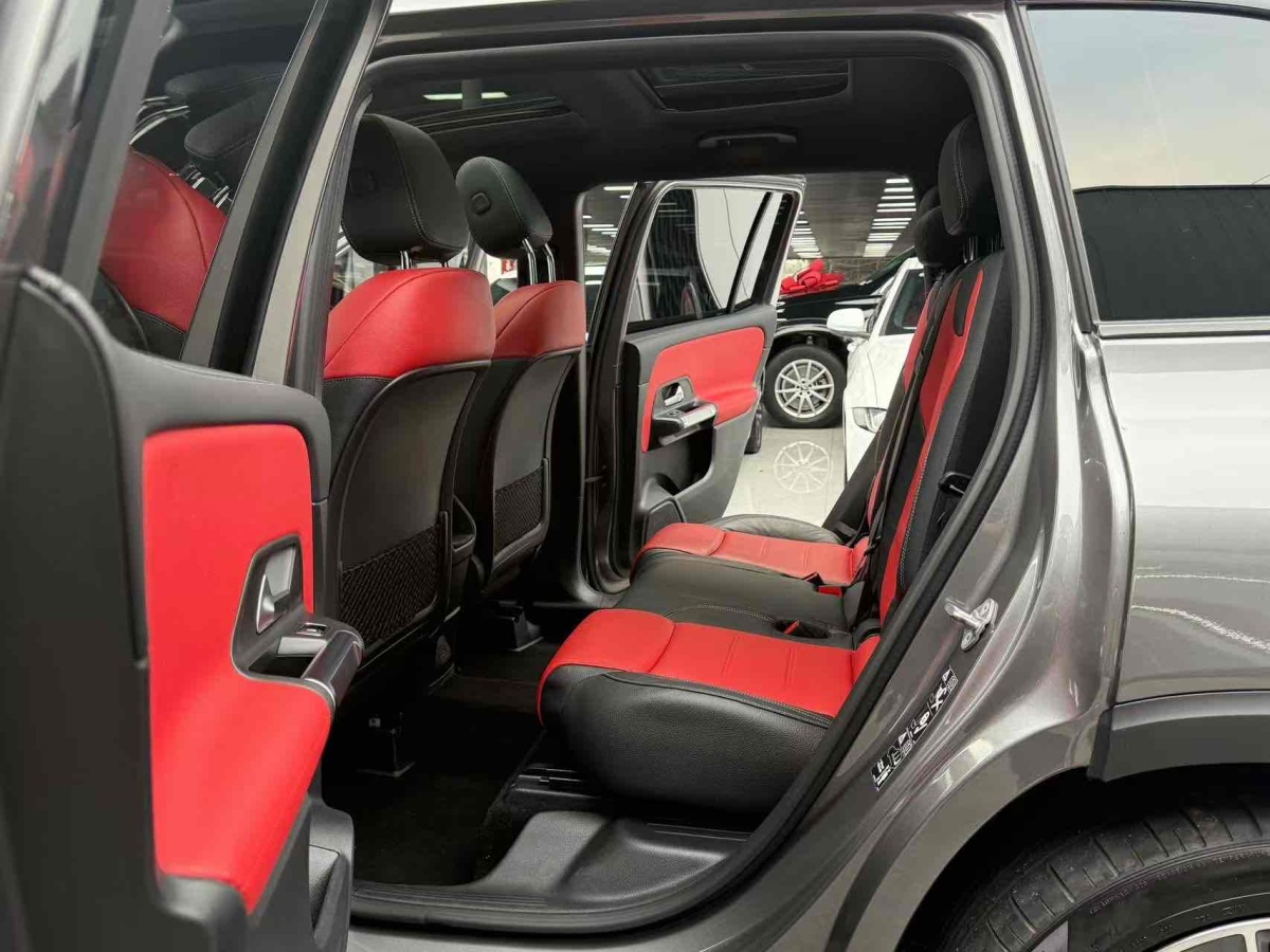 Mercedes-Benz GLB AMG 2021 car image #7