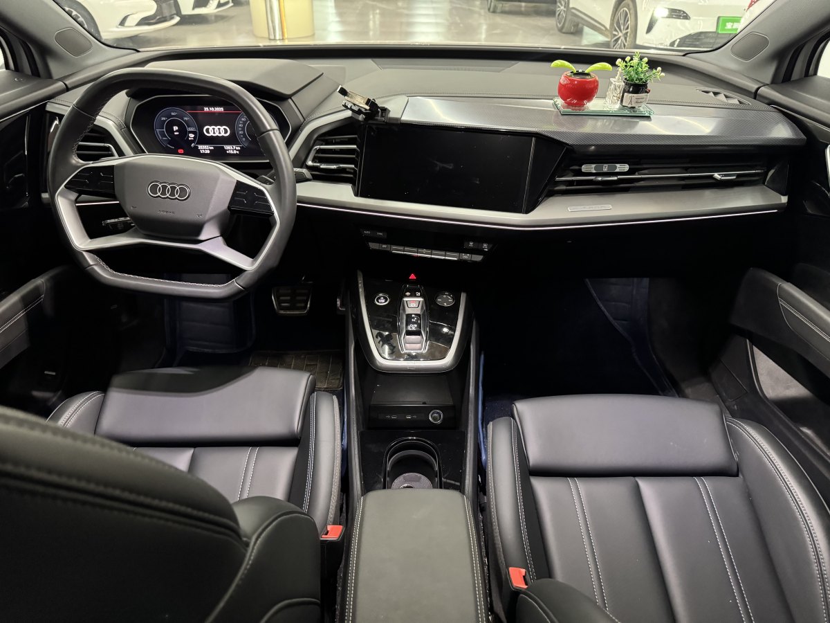 Audi Q4 e-tron 2024 #7 Audi Q4 e-tron 2024 imagem de carro #7