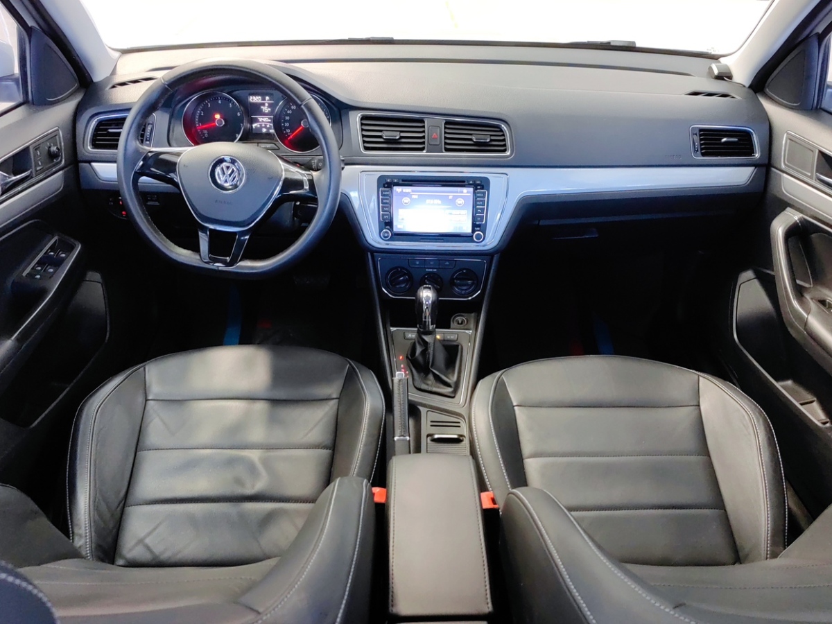 Volkswagen Gran Lavida 2017 immagine di auto #7