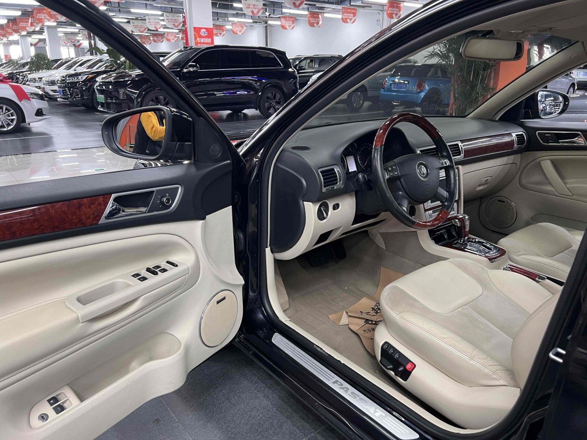 Volkswagen Passat Lingyu 2010 car image #7