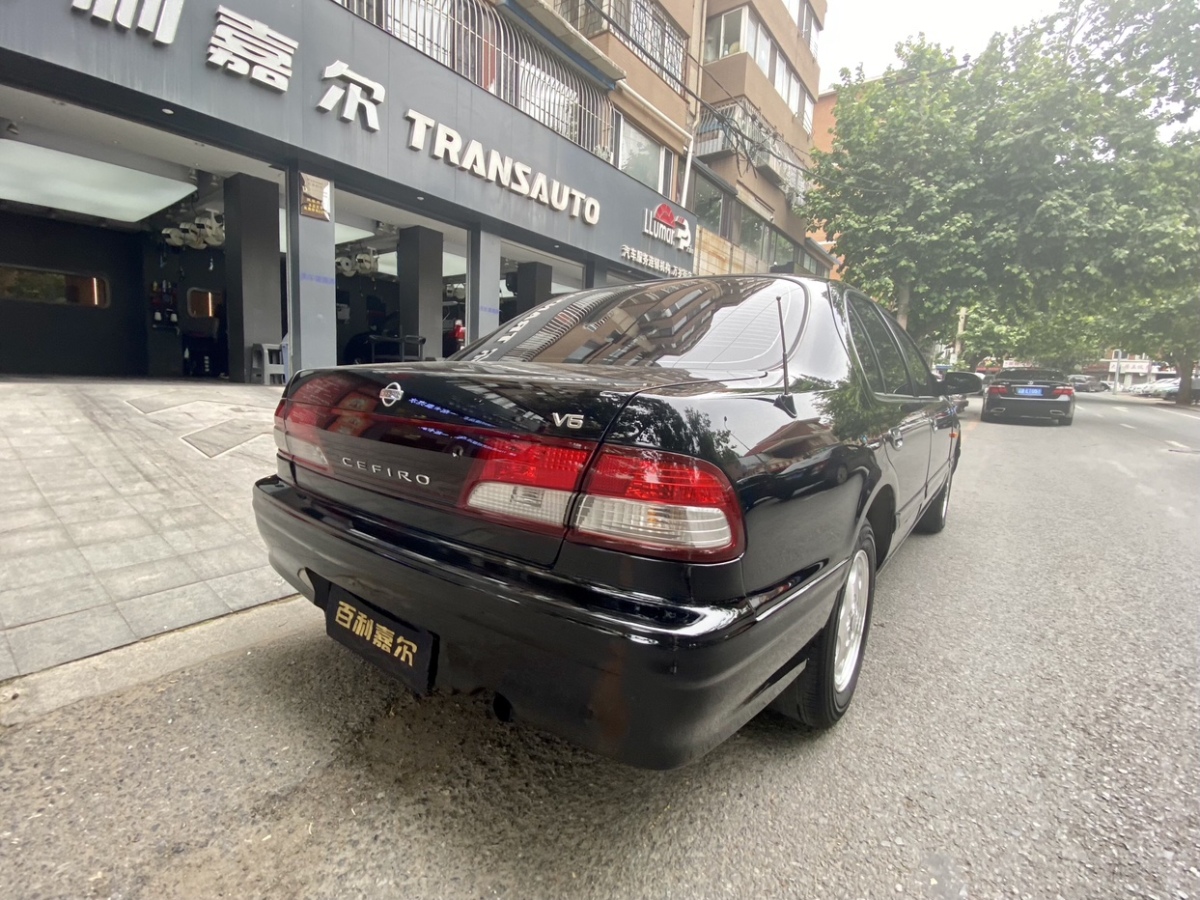 Nissan Cefiro 2000 immagine di auto #7