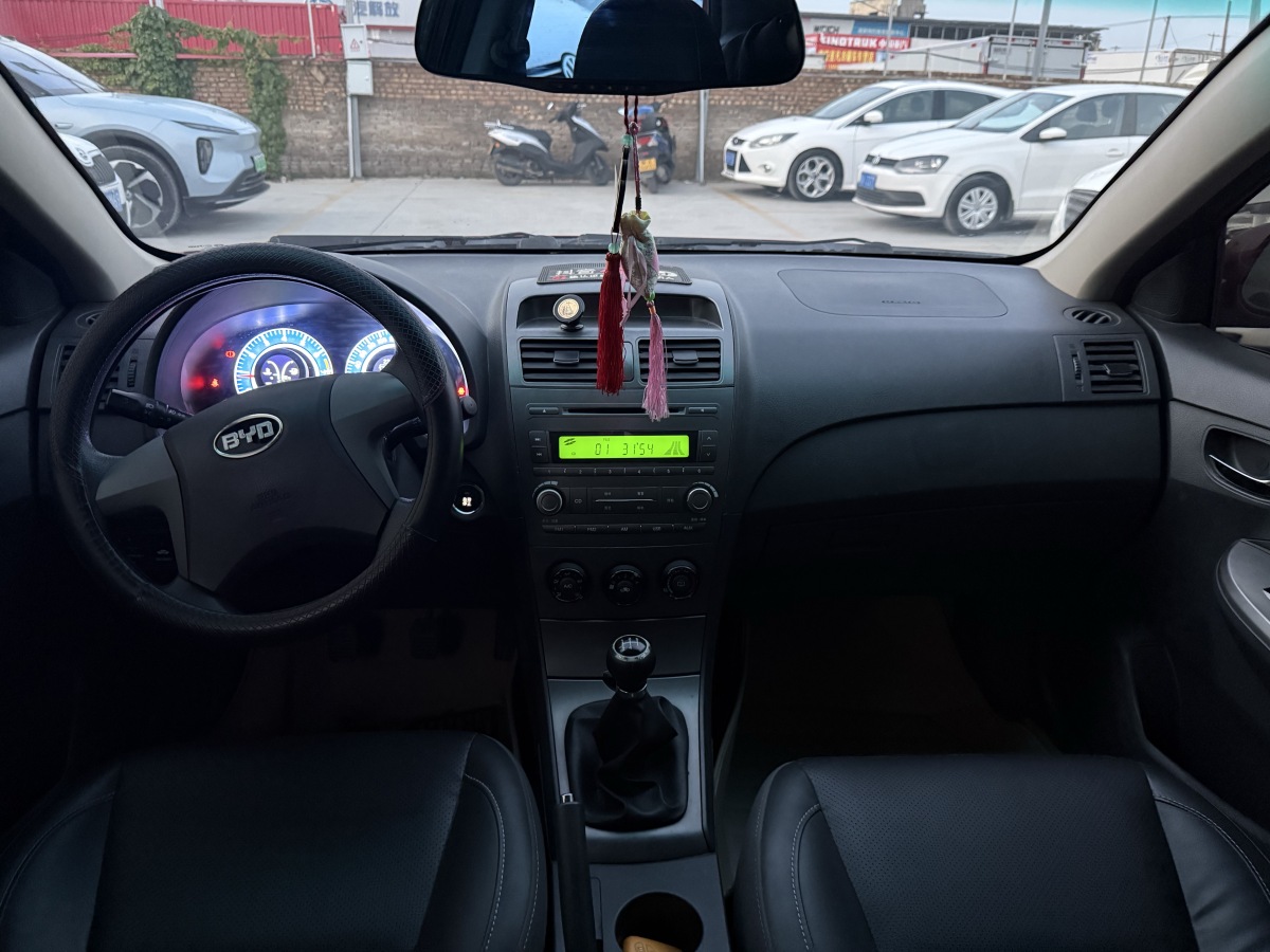 BYD L3 2014 immagine di auto #7