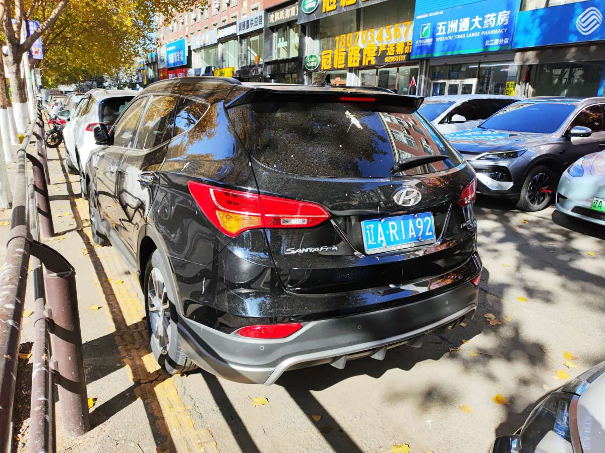 Hyundai Grand Santa Fe 2013 #7 Hyundai Grand Santa Fe 2013 car image #7