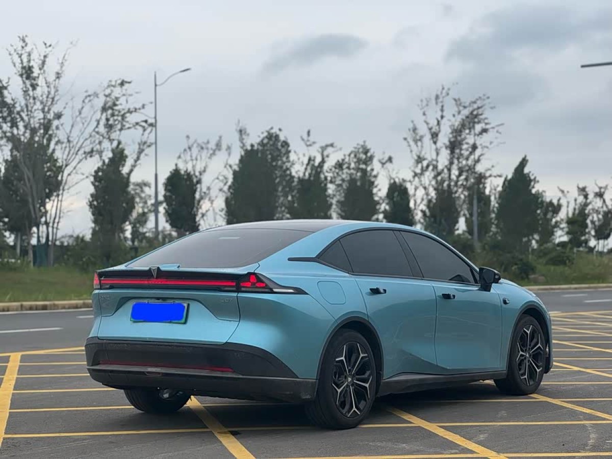 Deepal L07 2024 car image #7