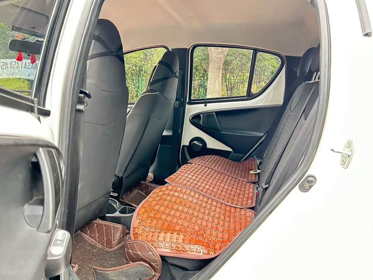 BYD F0 2017 car image #7