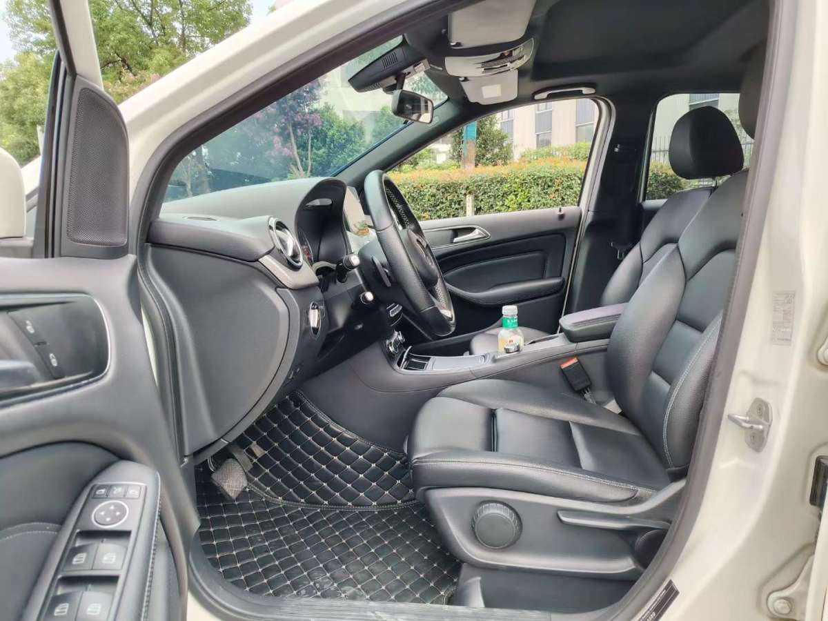 Mercedes-Benz B Class 2017 #7 Mercedes-Benz B Class 2017 car image #7