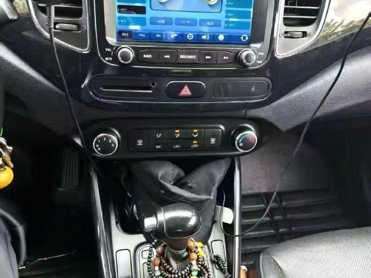 起亚 佳乐 2013 汽车图片 #7