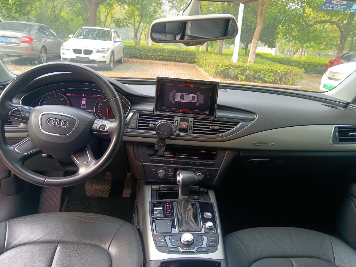 Audi A7 2013 car image #7