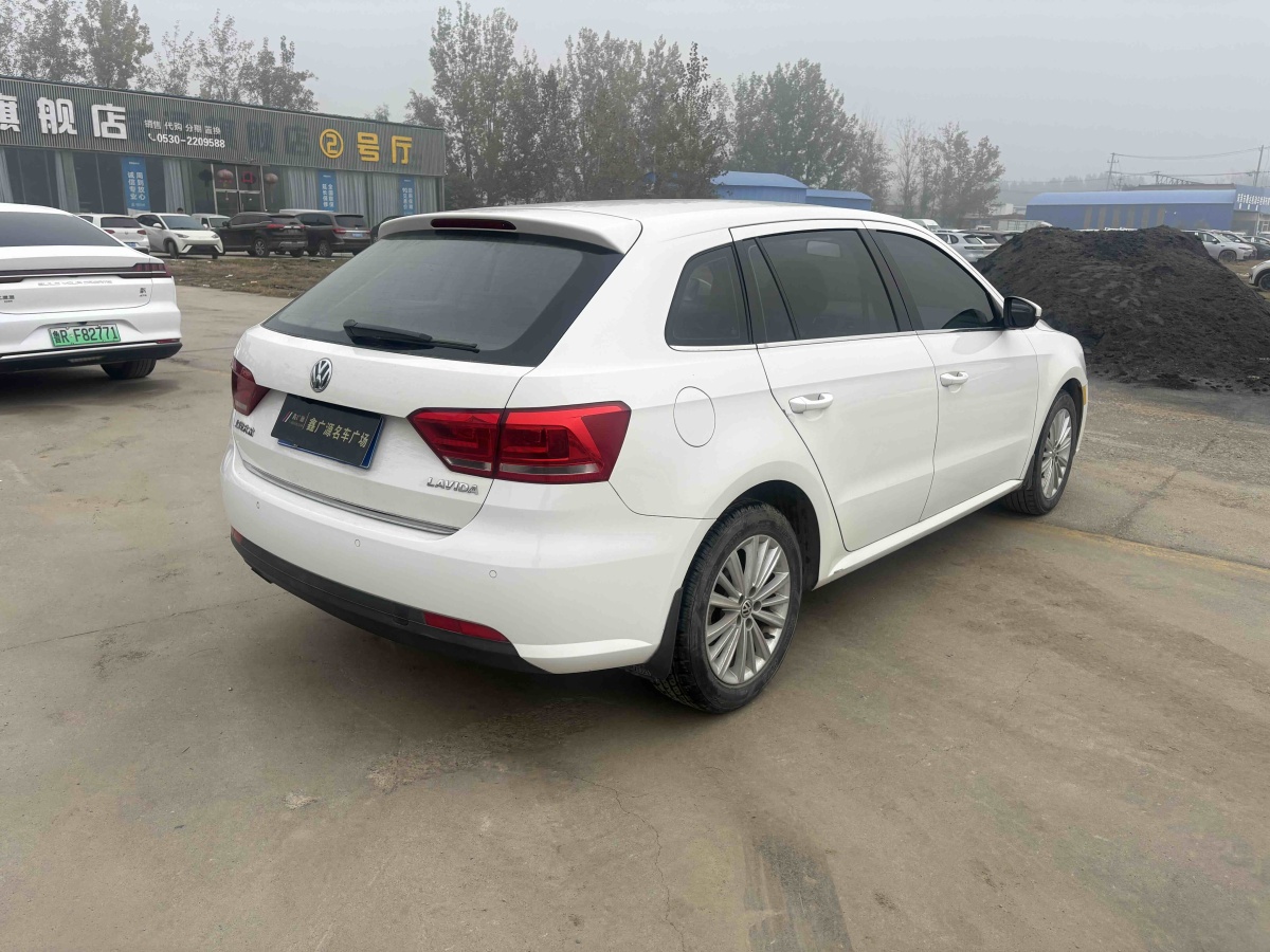 Volkswagen Gran Lavida 2014 immagine di auto #7