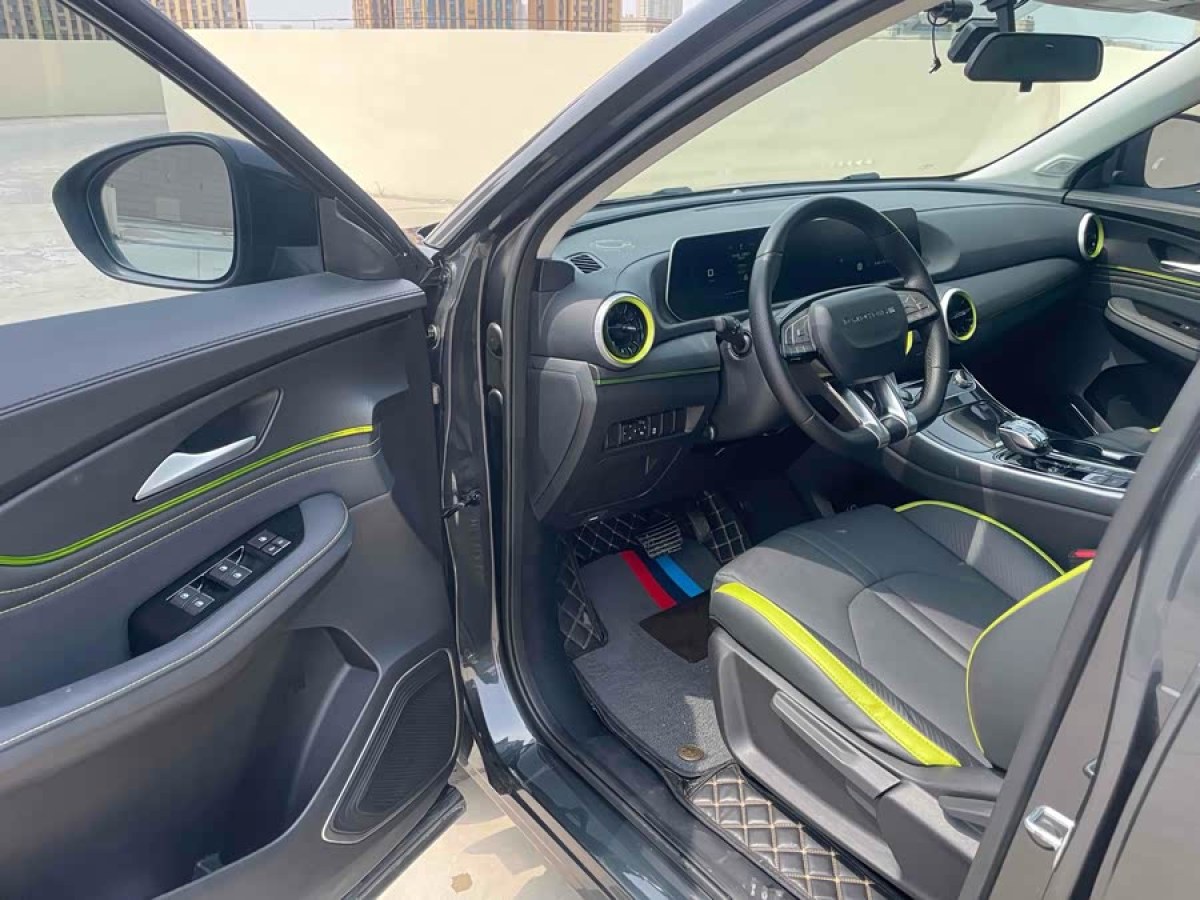 Forthing Thunder 2023 #7 Forthing Thunder 2023 car image #7