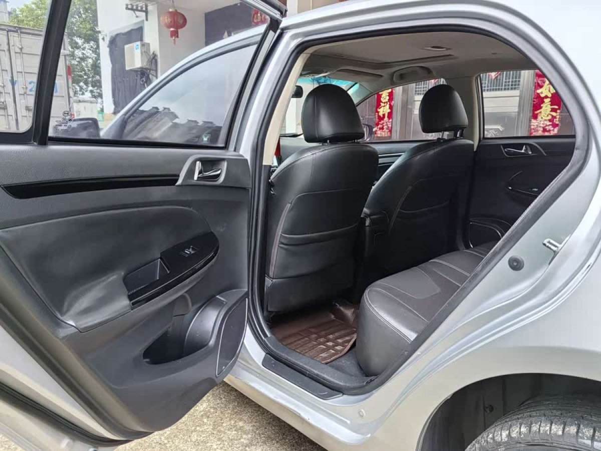 BYD SuRui 2014 car image #7