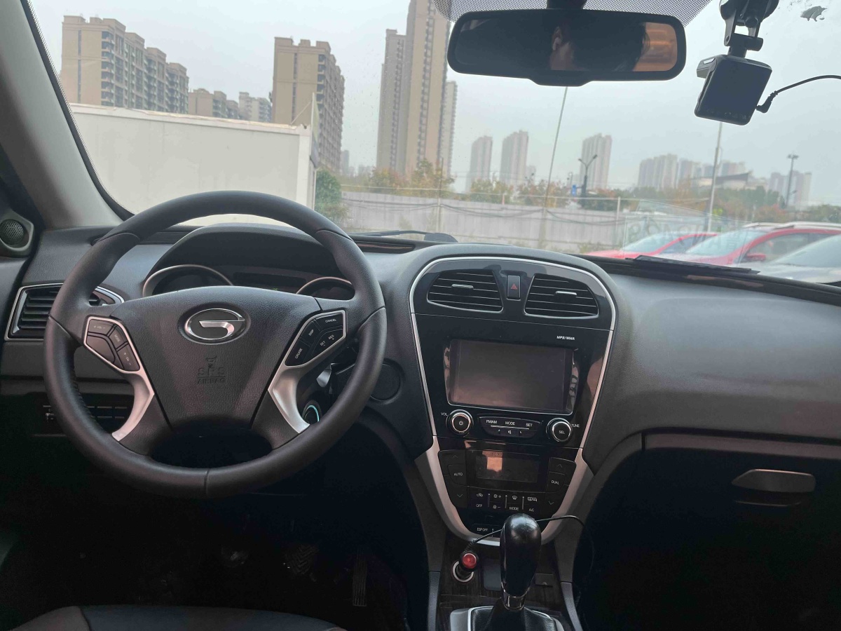 GAC Trumpchi GS5 Super 2015 car image #7