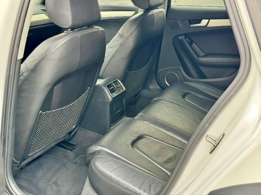 Audi A4 (Imported) 2015 car image #7