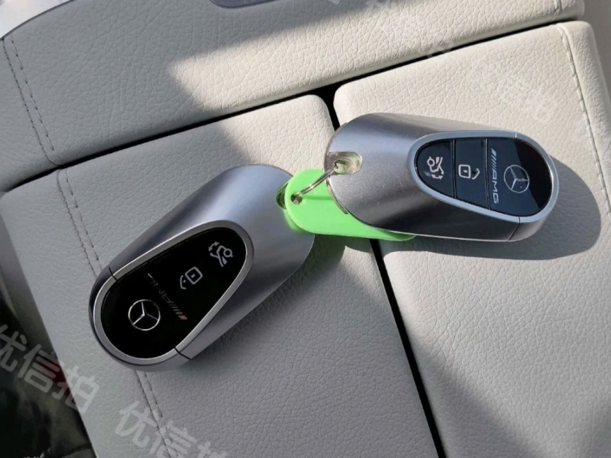 Mercedes-Benz EQE AMG 2023 صورة سيارة #7