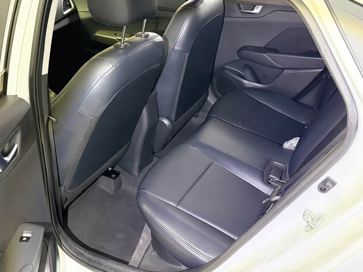 Hyundai Verna 2021 car image #7