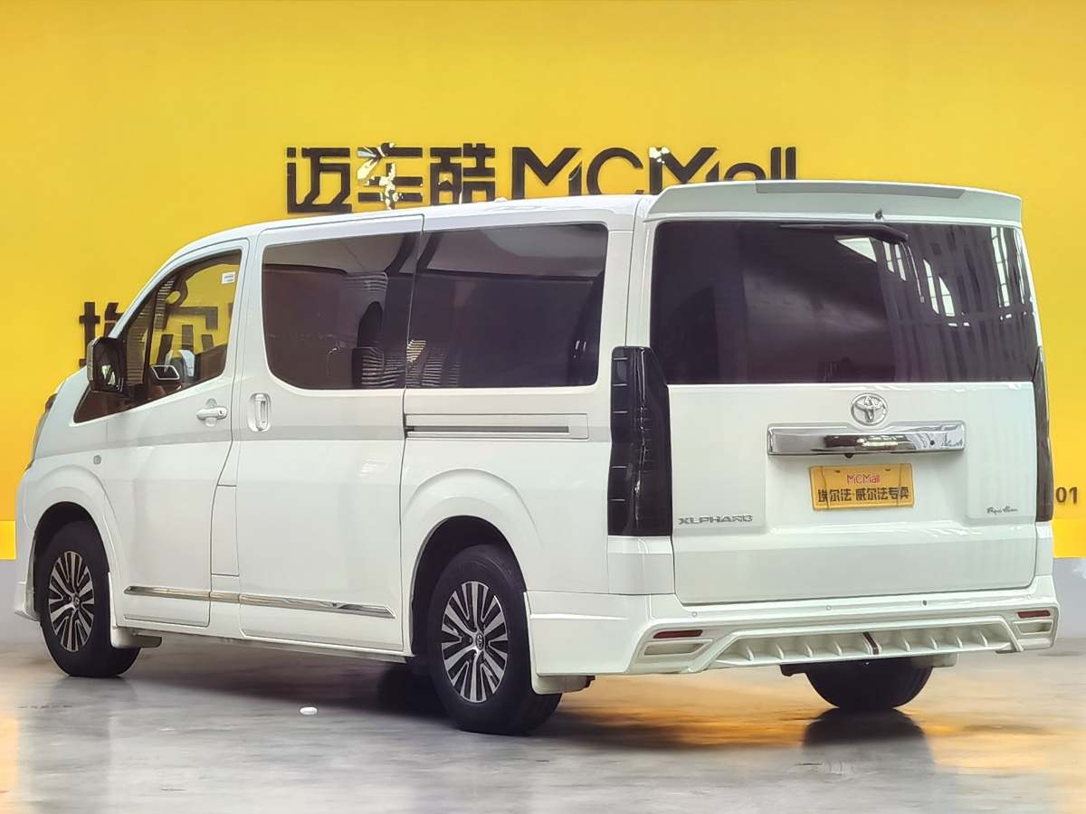 Toyota SIENNA 2024 #7 Toyota SIENNA 2024 car image #7