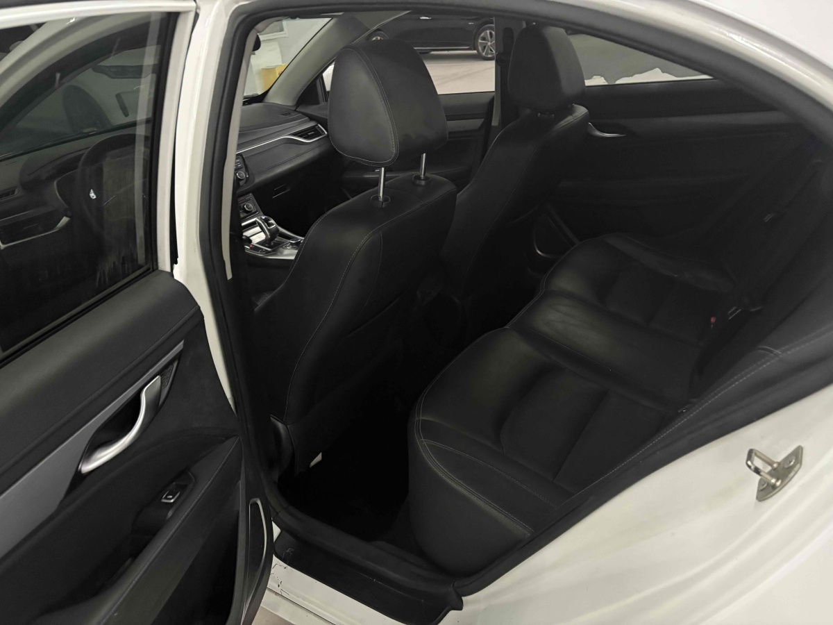 GEELY Emgrand New Energy 2019 #7 GEELY Emgrand New Energy 2019 immagine di auto #7