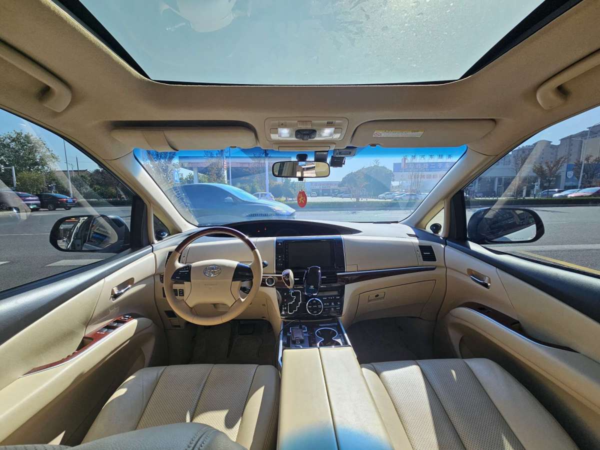 Toyota Previa 2018 car image #7