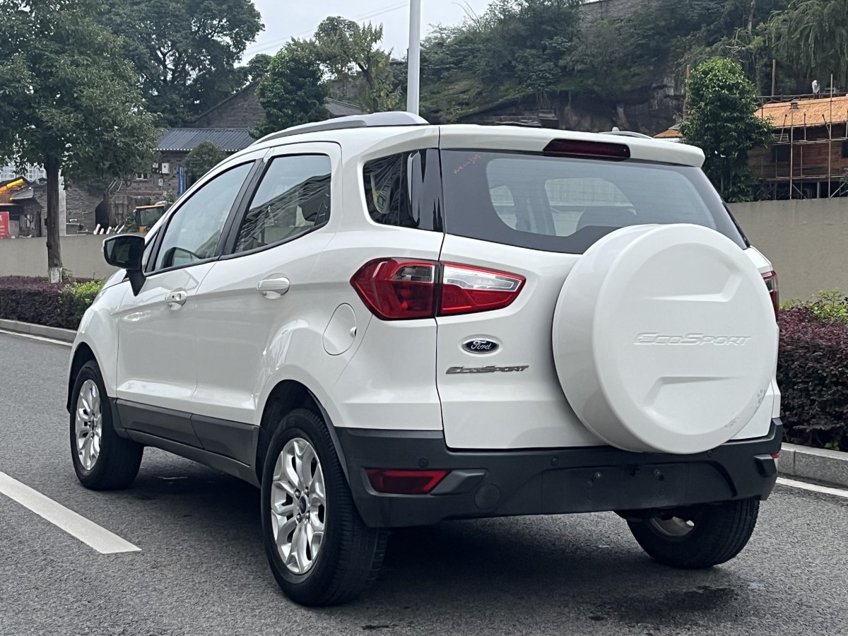 Ford EcoSport 2015 car image #7