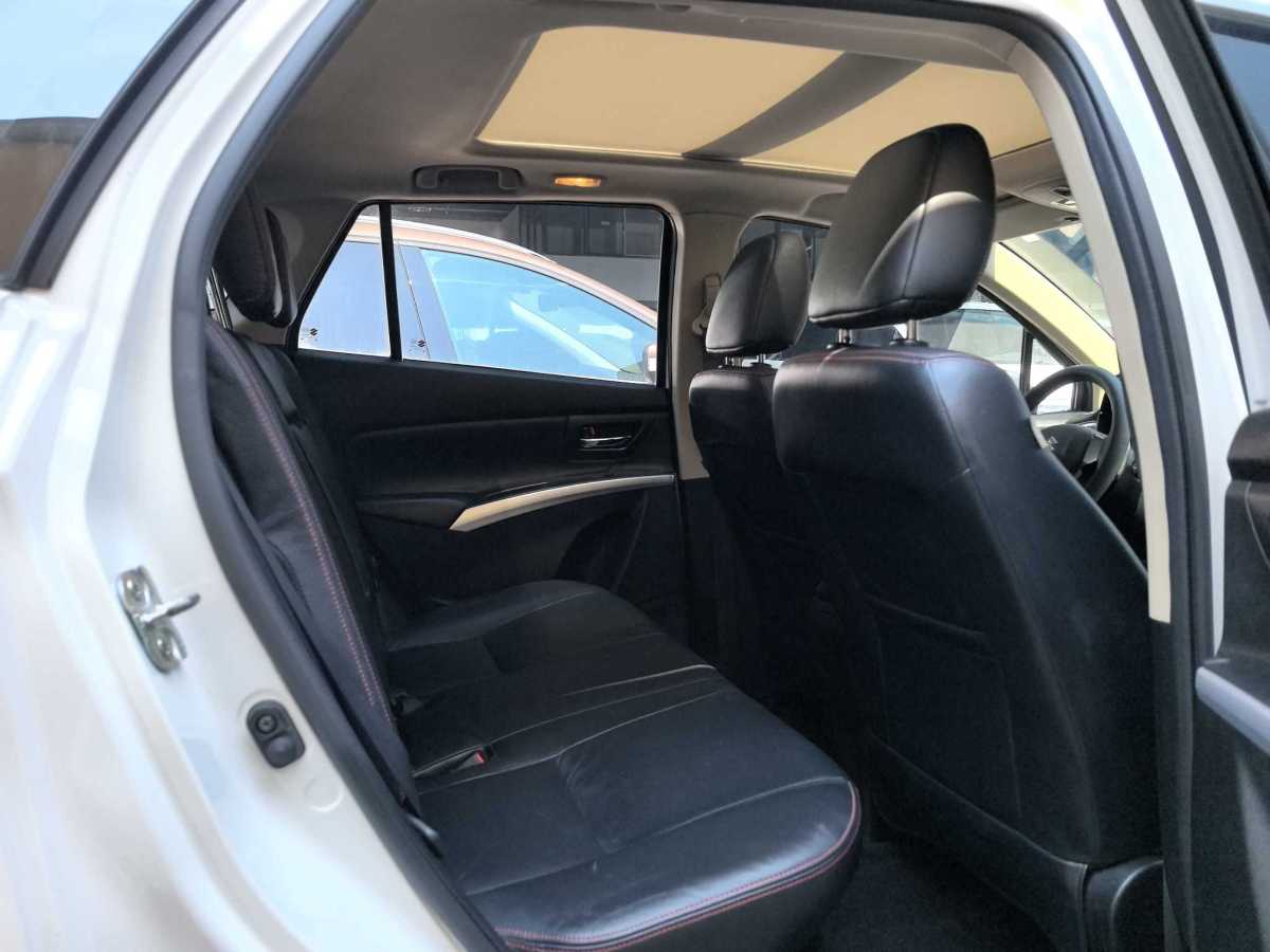 Suzuki S-Cross 2015 immagine di auto #7