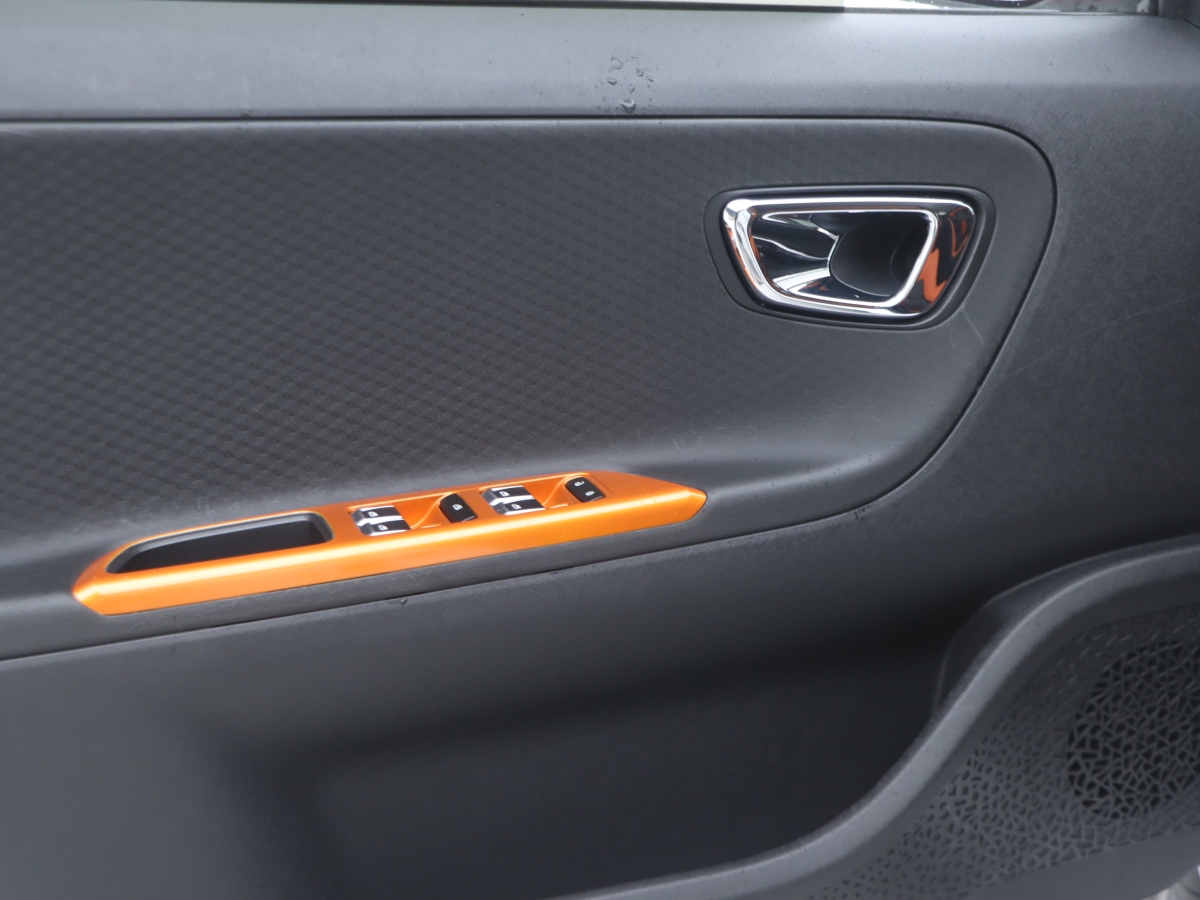 GEELY Vision X1 2018 car image #7