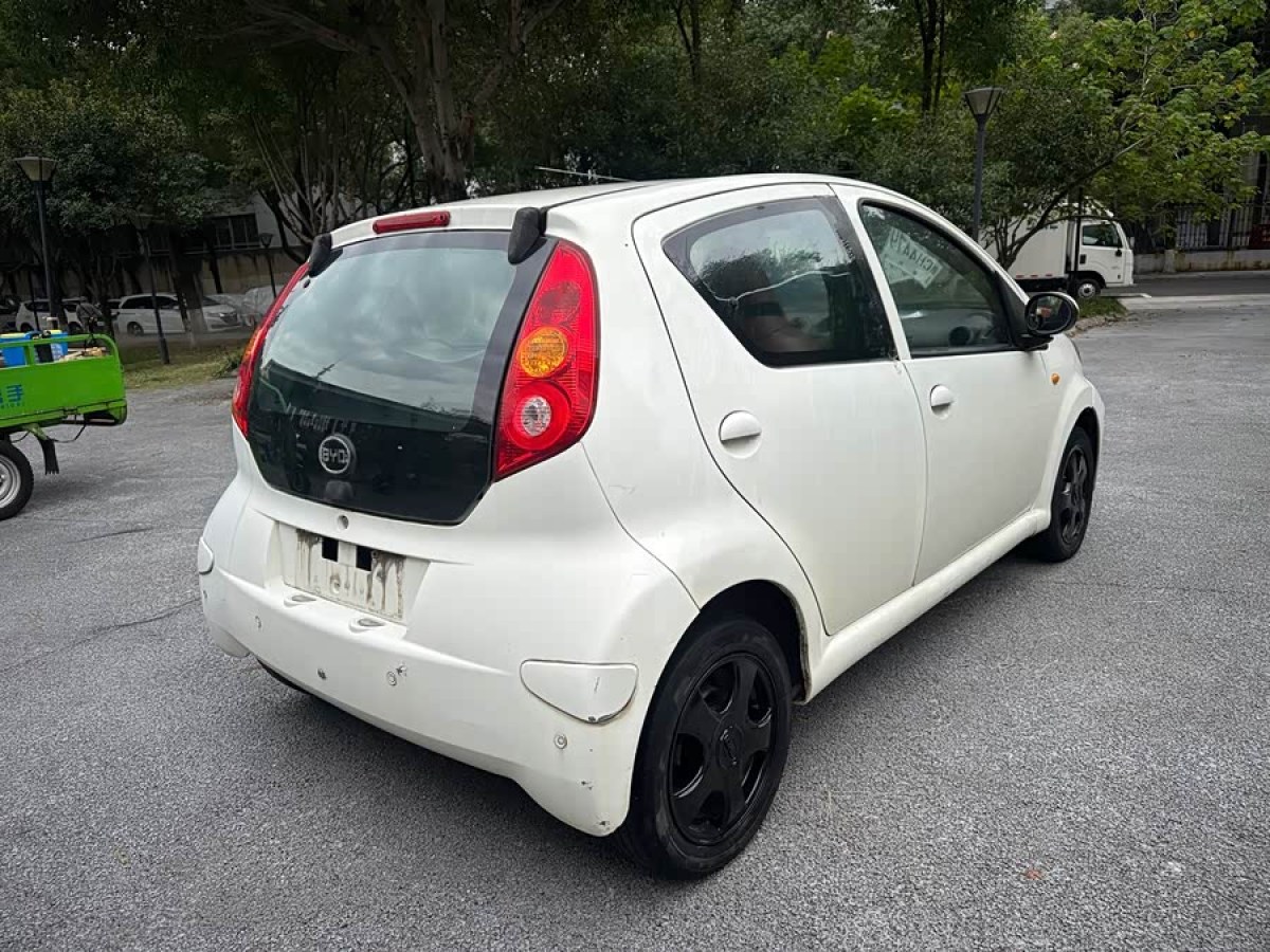 BYD F0 2014 car image #7