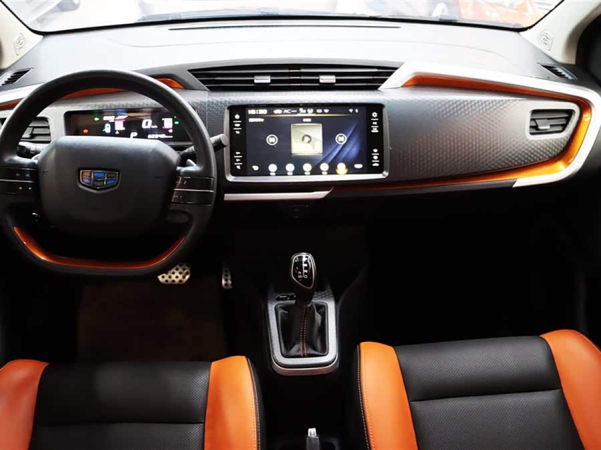 GEELY Vision X1 2019 car image #7