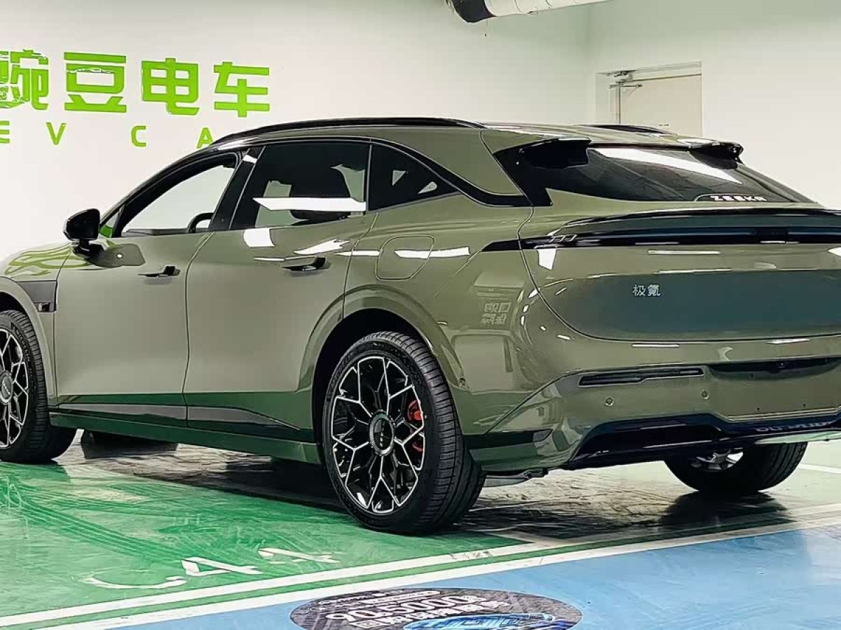 极氪 极氪007GT 2025 汽车图片 #7