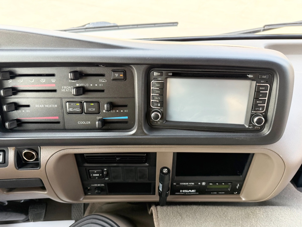 Toyota Coaster 2013 #7 Toyota Coaster 2013 imagen de coche #7