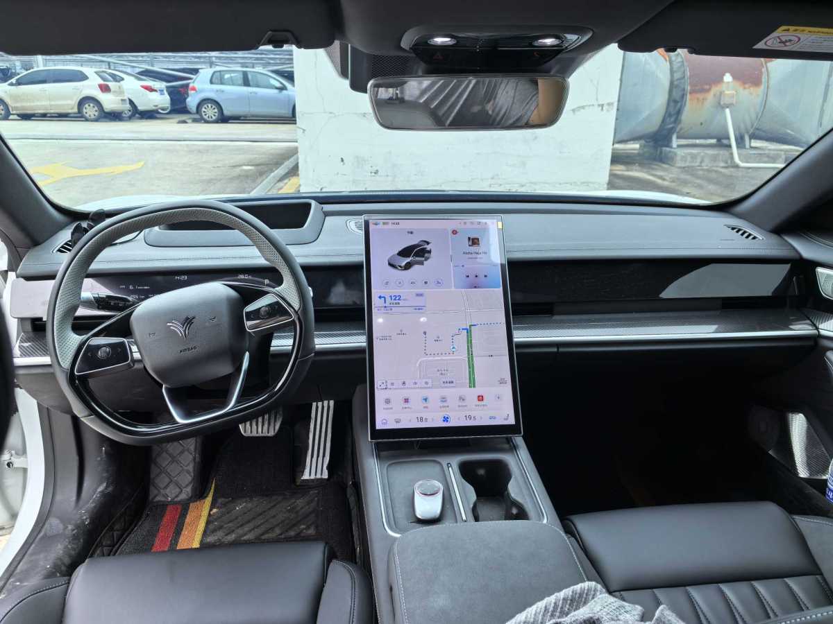 哪吒汽车 哪吒S 2025 汽车图片 #7