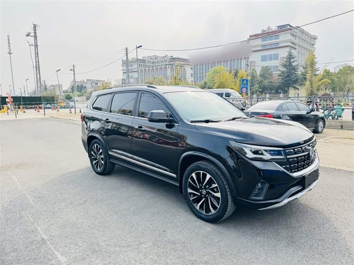 Forthing T5 L 2019 car image #7