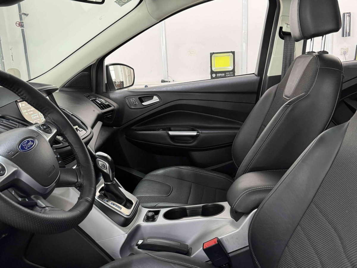 Ford Kuga 2014 #7 Ford Kuga 2014 car image #7