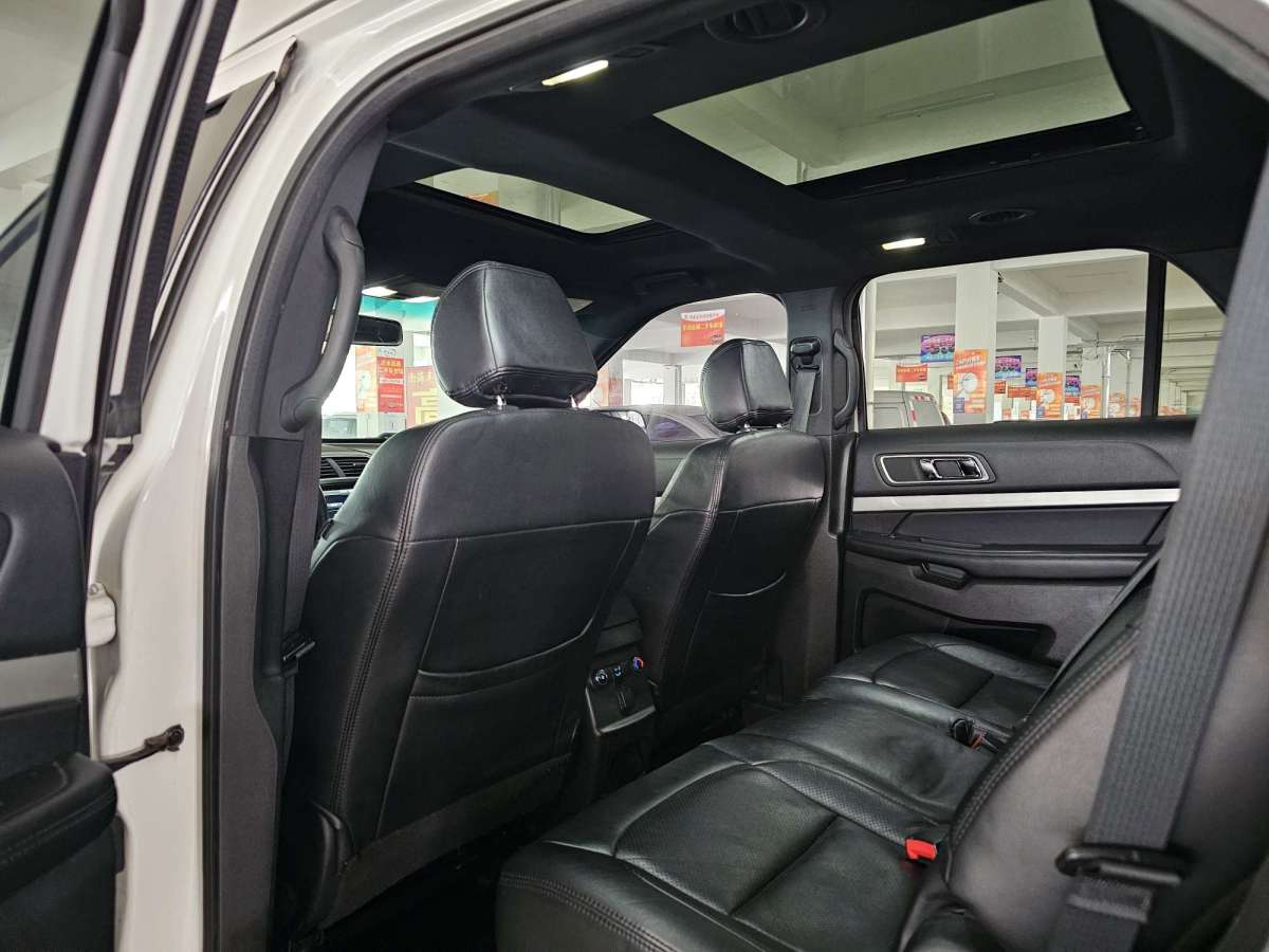 Ford Explorer 2016 car image #7