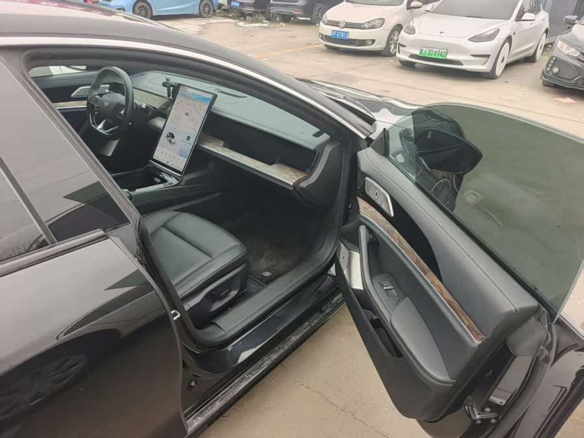 哪吒汽车 哪吒S 2023 #7 哪吒汽车 哪吒S 2023 汽车图片 #7