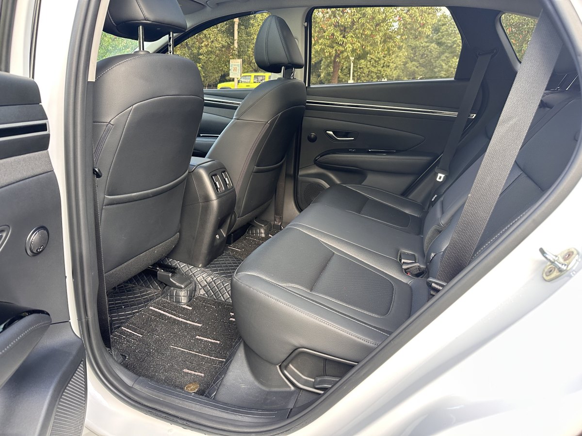 Hyundai Tucson (Imported) 2021 car image #7