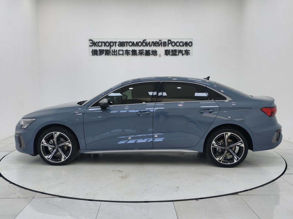 Audi RS 3 2023 car image #7