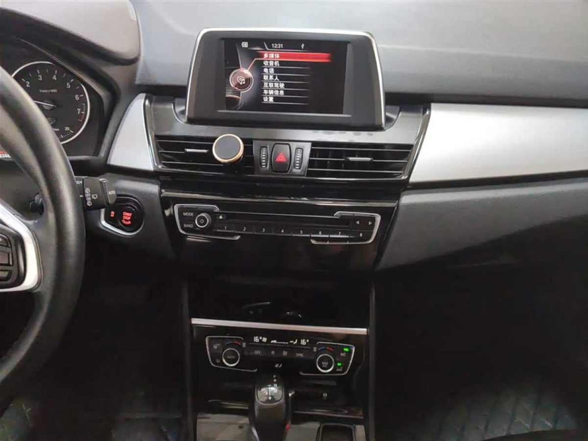 BMW 2 Series Gran Tourer 2015 #7 BMW 2 Series Gran Tourer 2015 car image #7