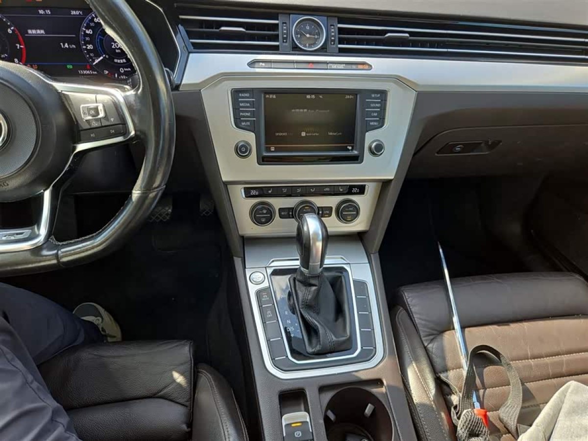 Volkswagen Passat Variant 2017 immagine di auto #7