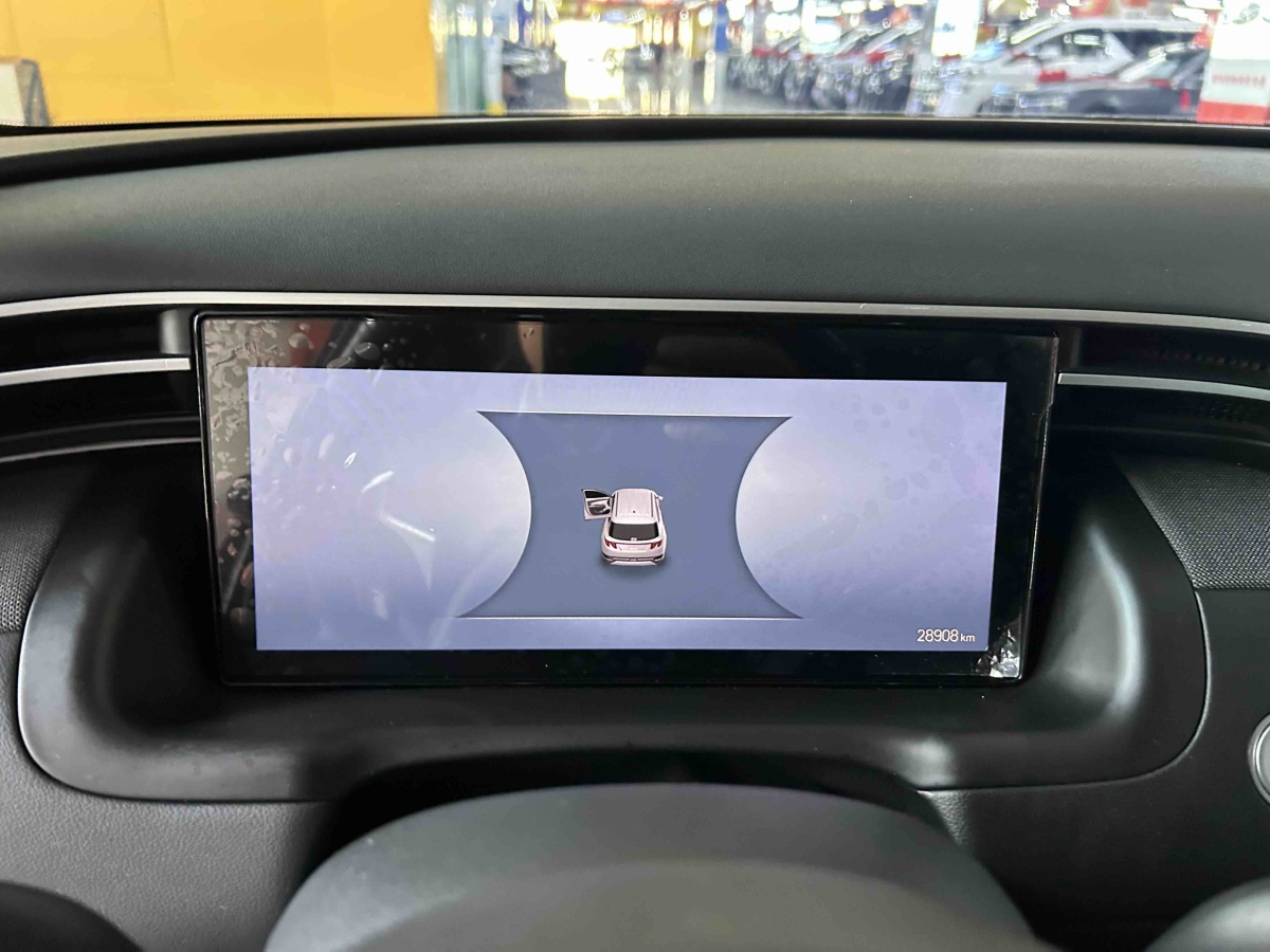 Hyundai Tucson (Imported) 2023 car image #7