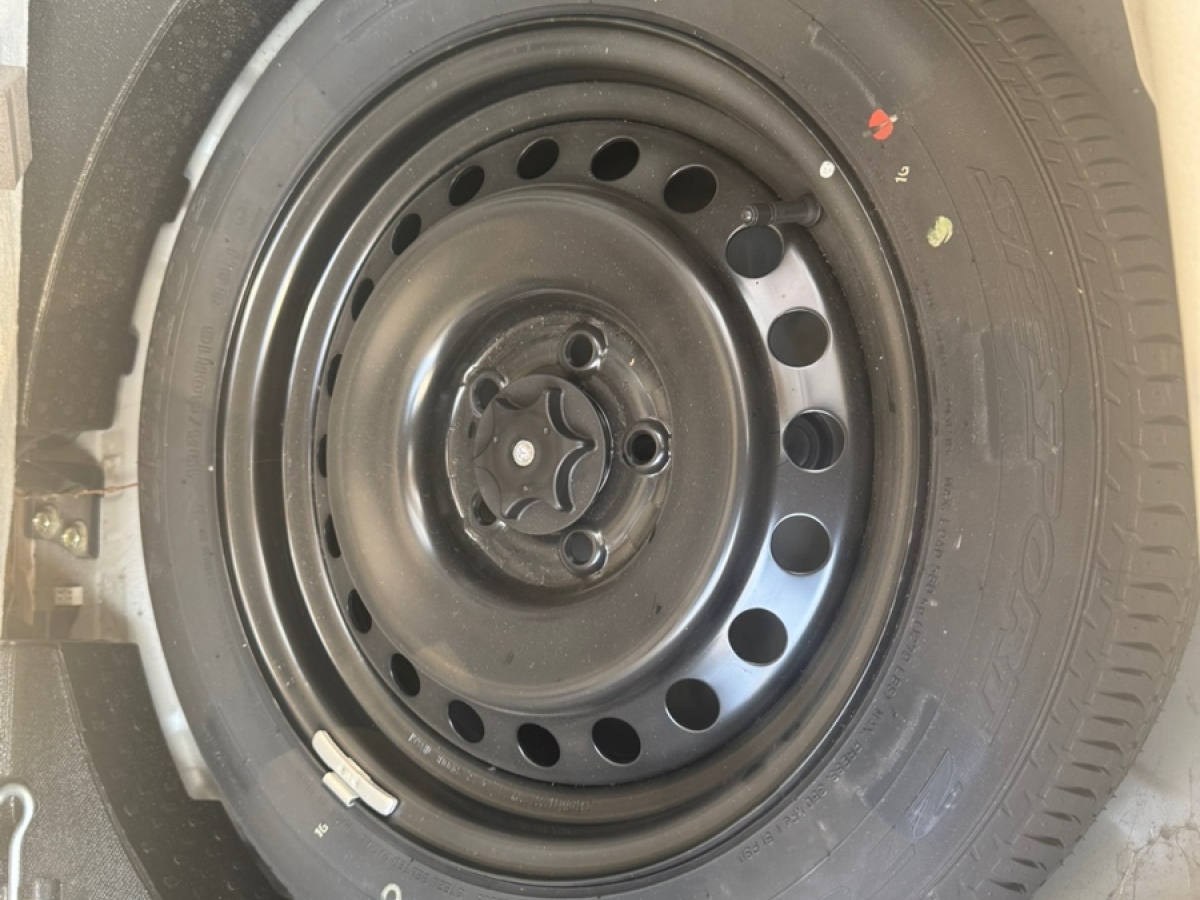 日产 骐达TIIDA 2012 汽车图片 #7