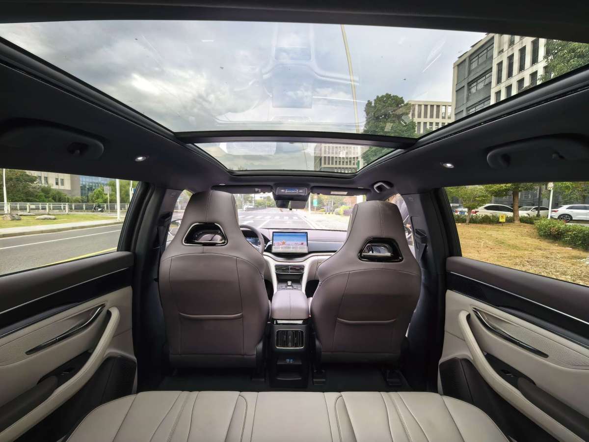 BYD Song 2025 immagine di auto #7