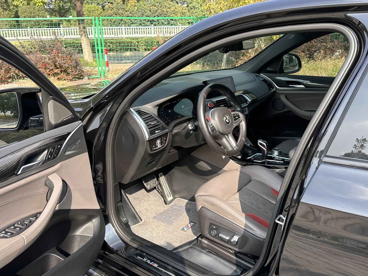 BMW X4 M 2021 car image #7