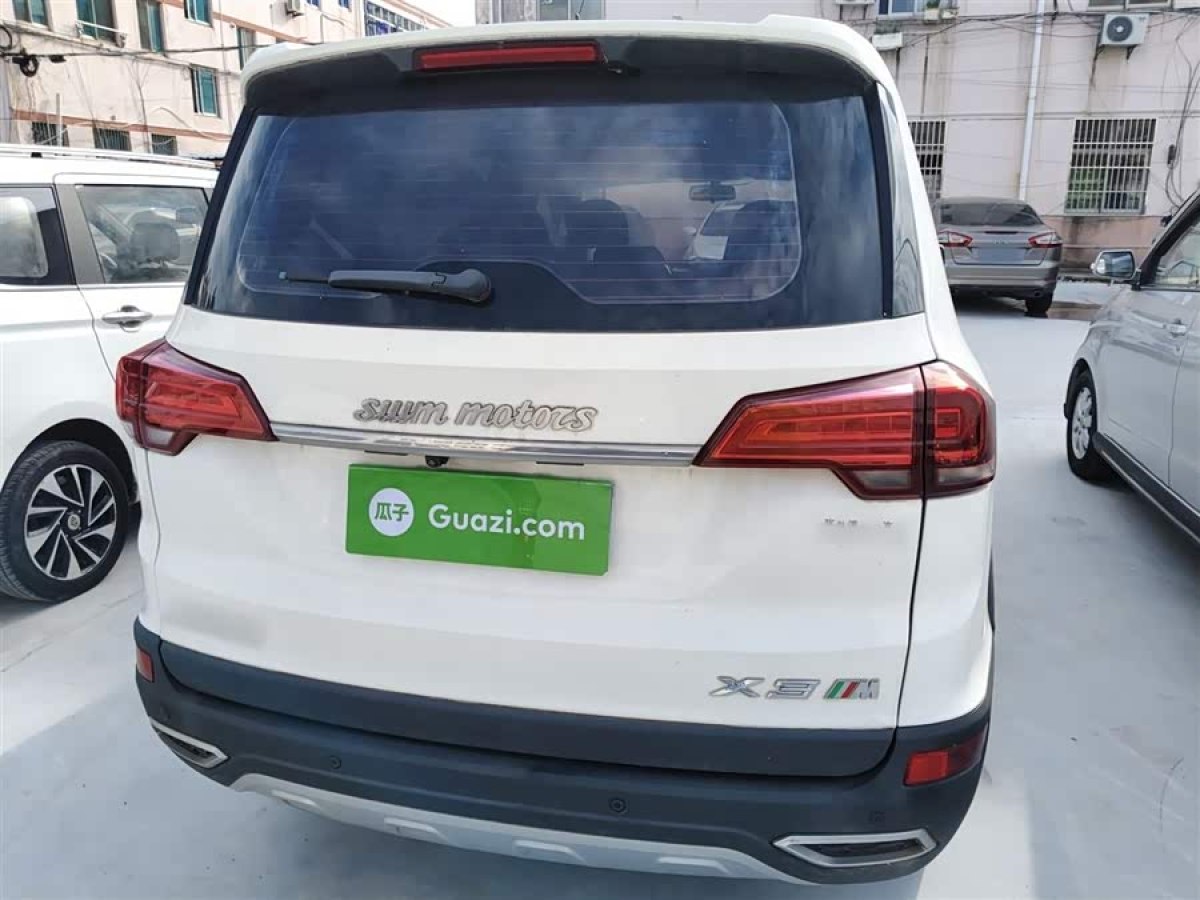 SWM X3 2019 صورة سيارة #7