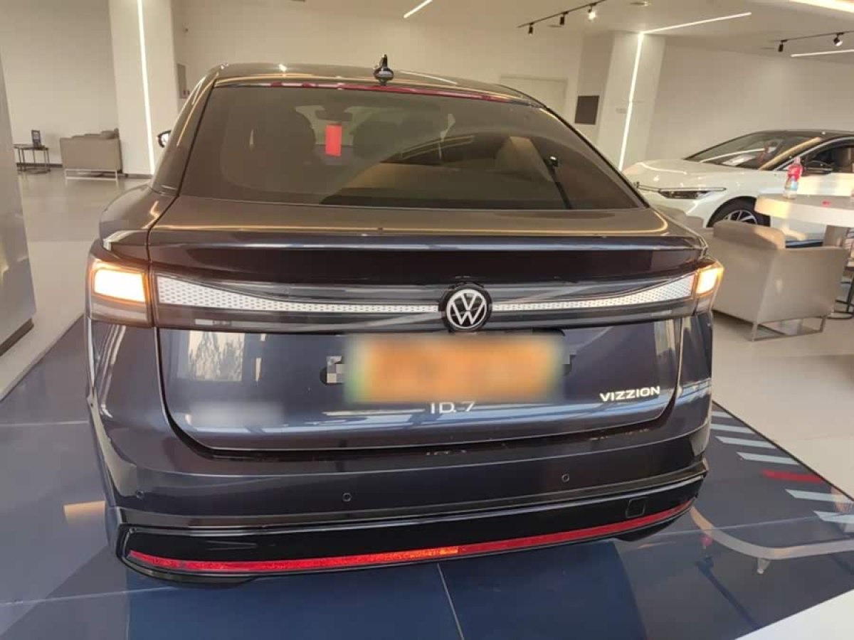 Volkswagen ID.7 Vizzion 2024 immagine di auto #7