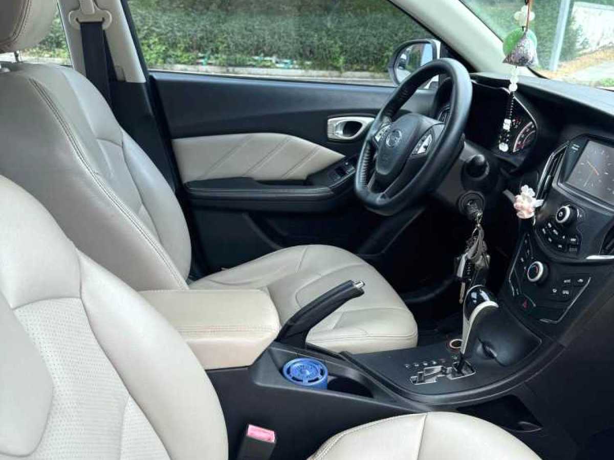 GAC Trumpchi GA3S 2014 imagem de carro #7