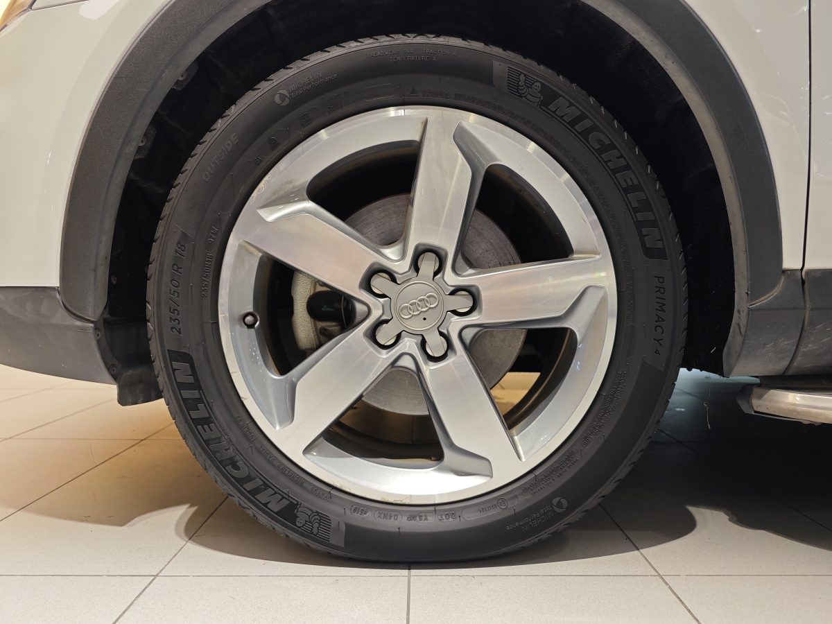 Audi Q3 (Imported) 2015 car image #7