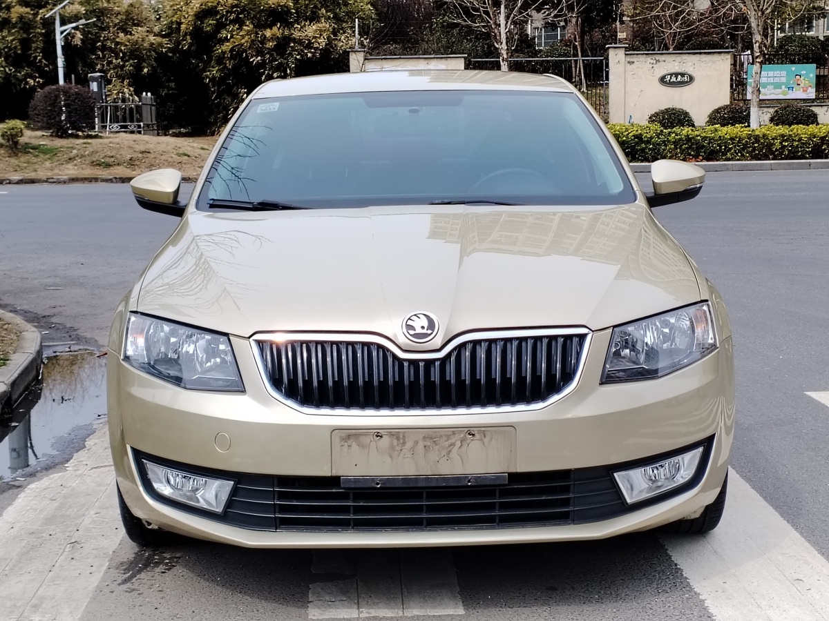 Skoda Octavia (Imported) 2015 car image #7